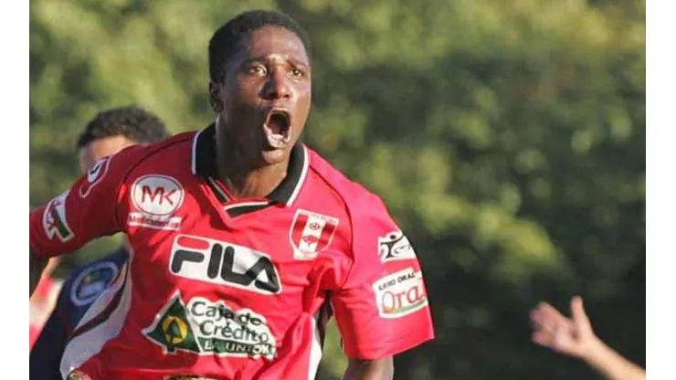 El delantero fue el goleador de Costa Rica en la temporada 1993.