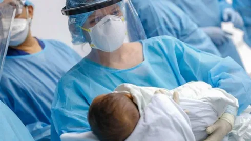 Milagro: tras 10 días en el hospital, bebe salvadoreño venció al coronavirus