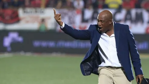 El DT quiere una segunda chance en el banquillo tico.