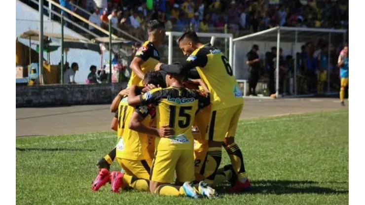 Desde Once Deportivo acusan de ilegal la decisión de quitarles el título