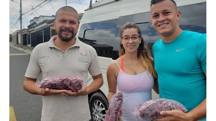 Daniel Montenegro, Mariana Guillén y Carlos Montenegro.