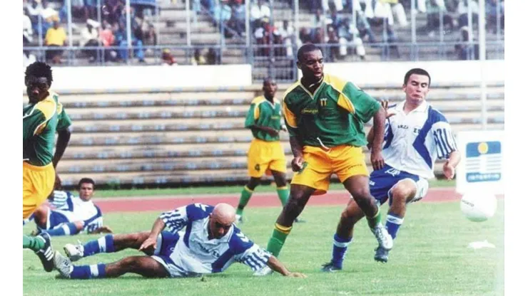 El día que una falsa selección de El Salvador jugó un amistoso a África