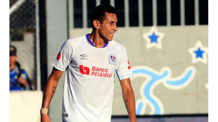 Cristian Maidana con la camiseta del Olimpia