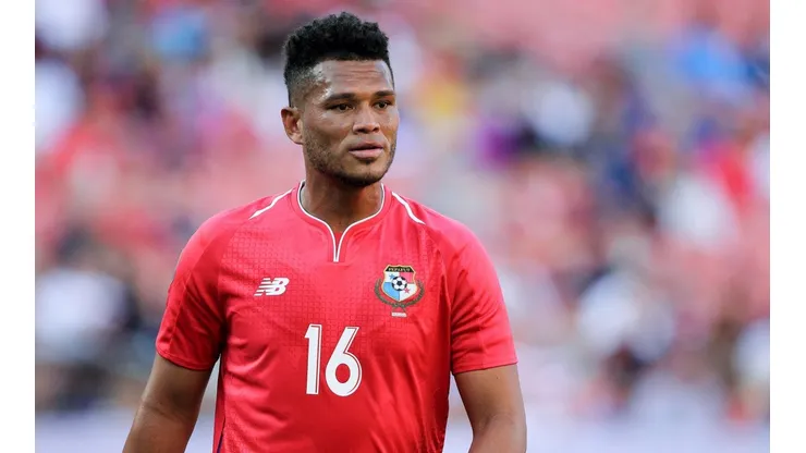 Rolando Blackburn con la Selección de Panamá