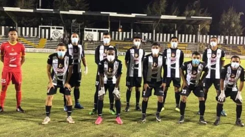 Jugadores del Diriangén protestan por la continuación del fútbol en Nicaragua a pesar del coronavirus