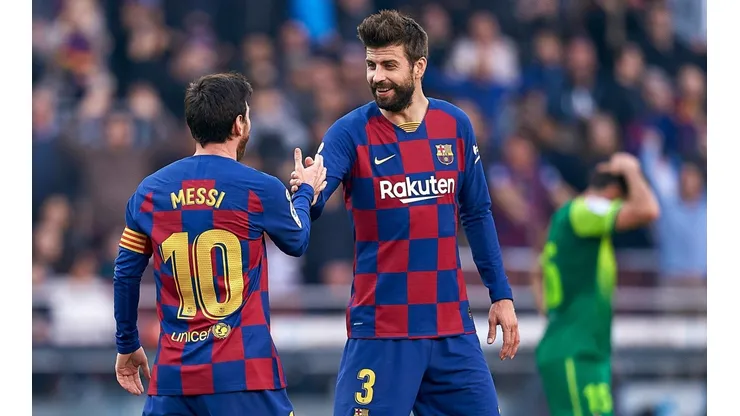 El defensor comunicó el accionar de la plantilla del Barcelona.