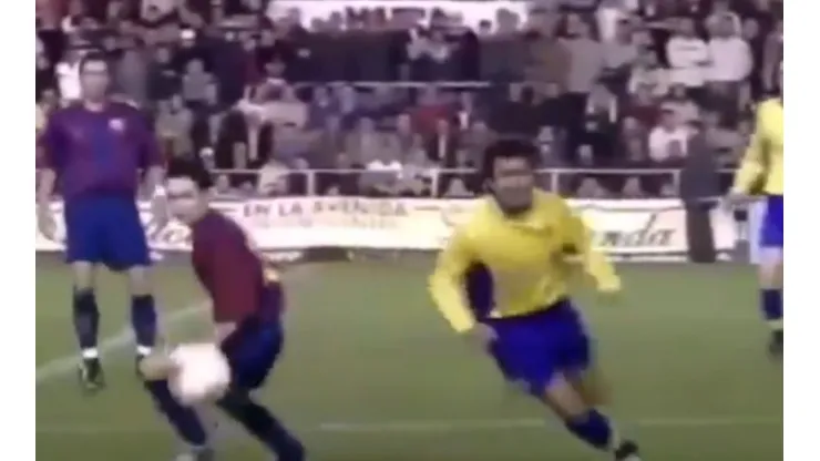 ¡Ole! La increíble finta del "Mágico" a un joven Andrés Iniesta