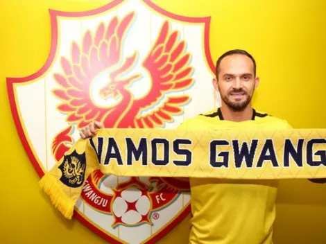 Marco Ureña fue presentado en Corea del Sur