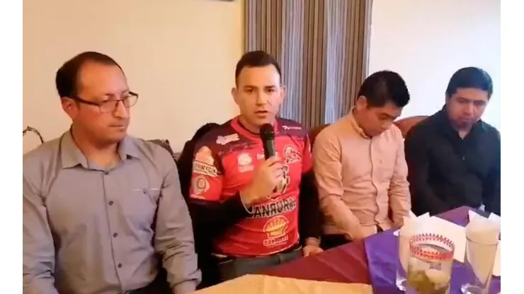 Marco Pappa durante su presentación en San Pedro