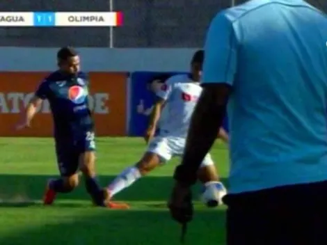 El mensaje de Carlos Pineda tras la dura entrada a Omar Elvir