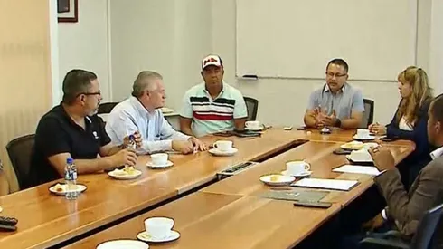 Fedefútbol pide que jugadores que celebren los goles con el codo