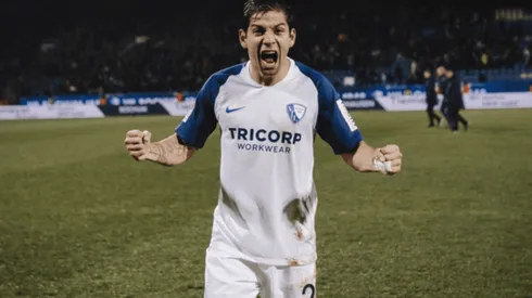 Celso Borges defendiendo los colores del Bochum alemán.