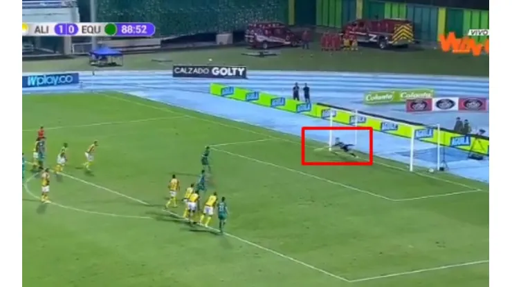 Gigante: Ricardo Jerez vuelve a atajar penal y se viste de héroe en Colombia