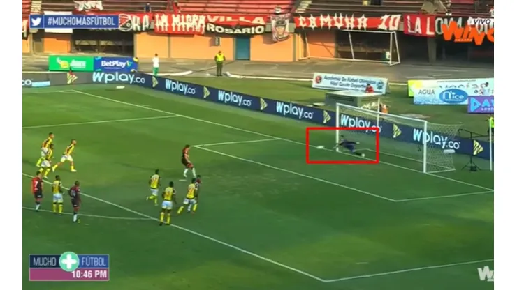 Atajadón: Ricardo Jerez detuvo un penal en el fútbol de Colombia