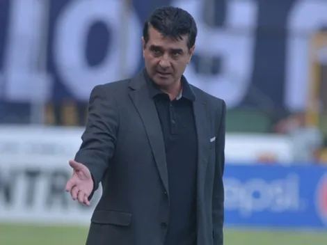 Diego Vázquez asegura que contra Olimpia lo perjudican los árbitros