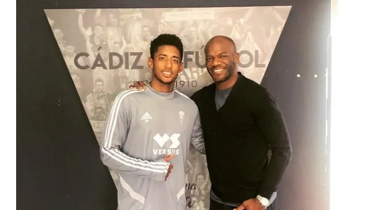 David Suazo y Choco Lozano se fotografiaron juntos en Cádiz