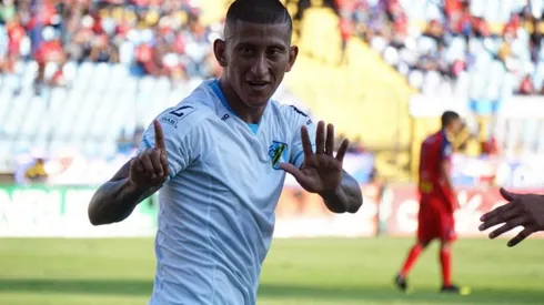 Stheven Robles, autor del tercer gol de Comunicaciones
