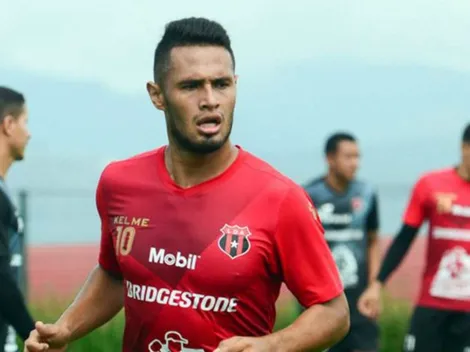 Un grande de Perú se interesa en Alex López