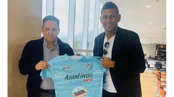 Carlo Costly firmó este jueves con el Platense FC