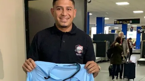 Bolívar le dio la bienvenida a Roberto Domínguez