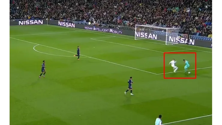 Keylor Navas exhibió que también puede jugar con los pies