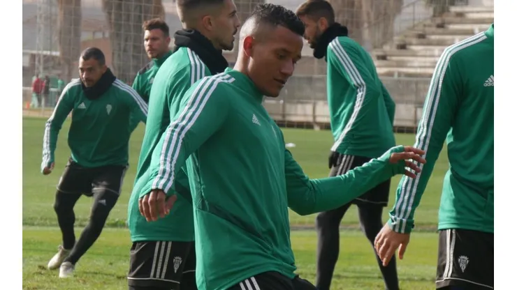 Córdoba le dio la bienvenida a Luis Garrido