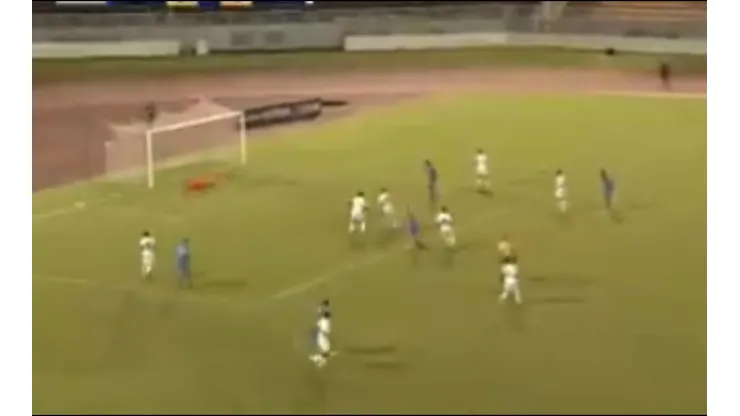 Primer tiempo de horror para Honduras que por ahora cae 1-0 en su visita a Martinica