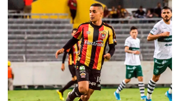 Marvin Ceballos recibe importante reconocimiento en México