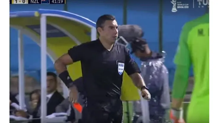 Mario Escobar en debut del Mundial Sub 17