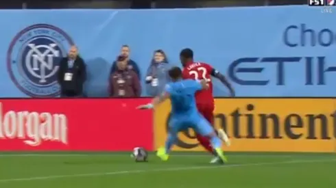 Ronald Matarrita comete penal y su equipo queda eliminado en la MLS