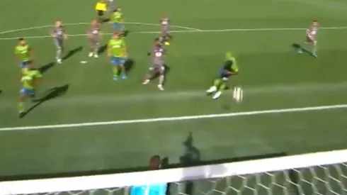Gol de Román Torres