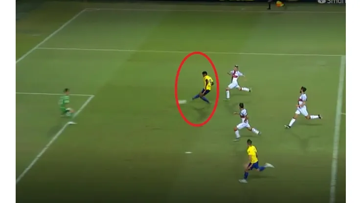Gol de 'Choco' Lozano