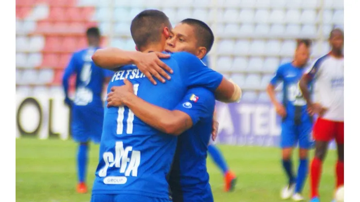 Bryan Moya anotó un golazo con el Zulia
