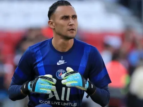 Keylor Navas cumple sueño de un grupo de aficionados