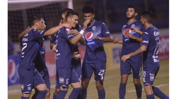 Motagua venció al Honduras Progreso y se quedó con el liderato del torneo