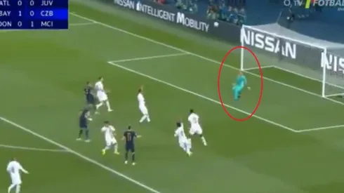 Era un golazo de Bale ‘bañando’ a Keylor, pero el VAR salvó al tico