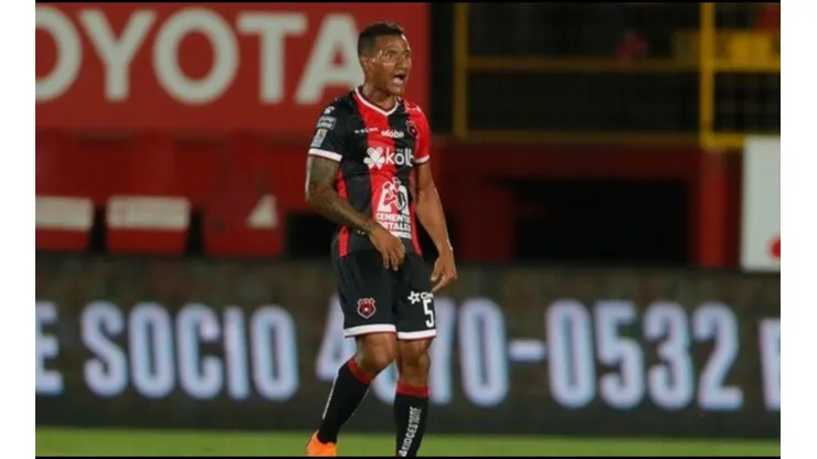 Luis Garrido podría quedar sin equipo hasta enero