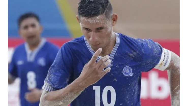 Severo castigo para Agustín Ruiz enciende las alarmas en El Salvador