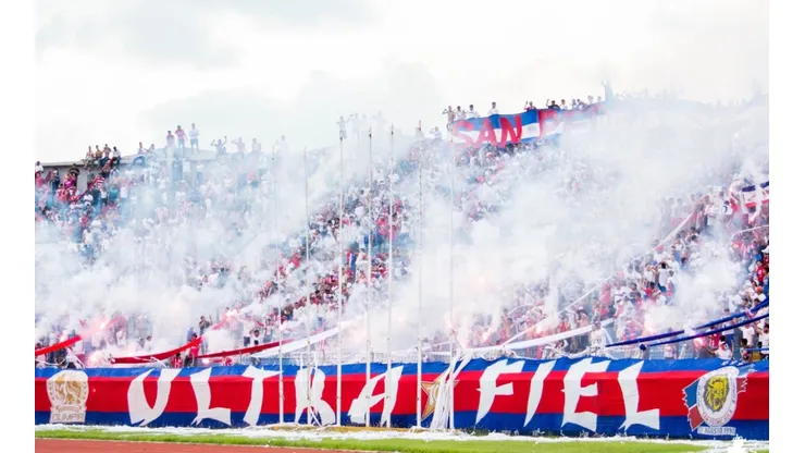 Olimpia definió los precios para el partido contra el Vida