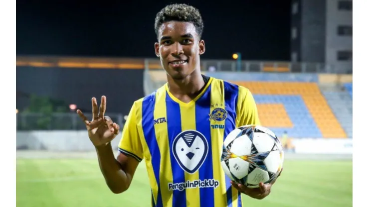 Eduardo Guerrero firma contrato definitivo con el Maccabi Tel Aviv
