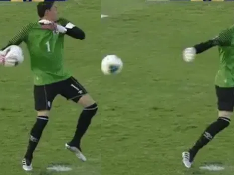 ¿Error o a propósito? Curiosa jugada del arquero de El Salvador en Copa Oro