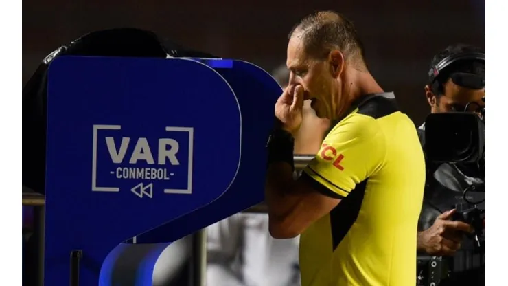 VAR