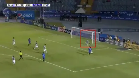 ¡Gran tapada! Keylor Navas salva a Costa Rica del 2-0