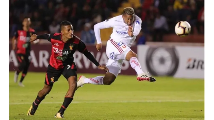 Gabriel Torres casi debuta con gol en la Copa Libertadores