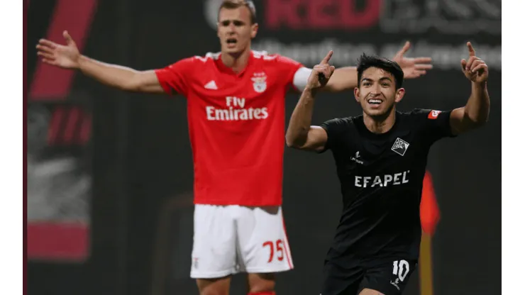 Brillante debut de Jonathan Rubio ante Benfica B
