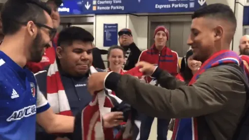 Gran recibimiento a Bryan Acosta en Dallas