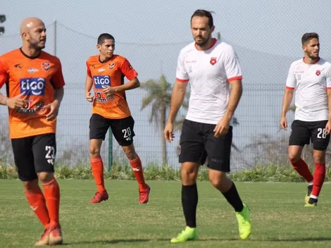 Tras anunciar a Torres como nuevo entrenador, Alajuelense confirmó cuatro bajas