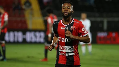 El atacante jamaiquino jugó en las primeras dos jornadas del torneo tico