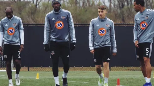 El atacante catracho encabeza la pretemporada del Dynamo