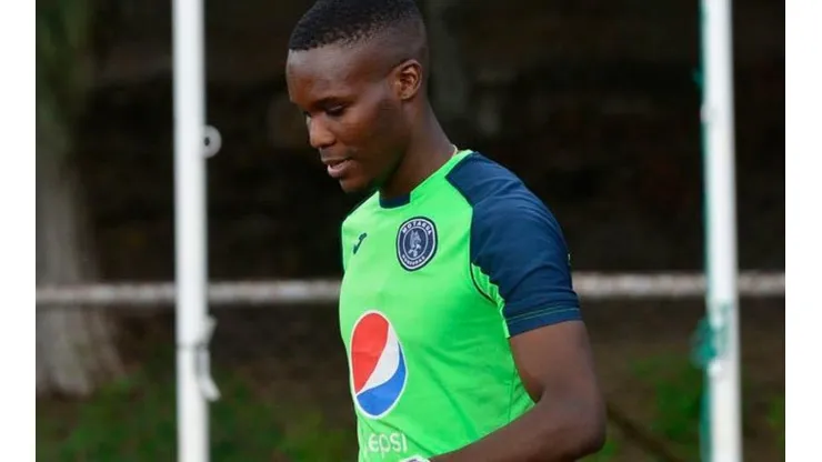 El atacante catracho tendría la posibilidad de pasar al costarricense Saprissa
